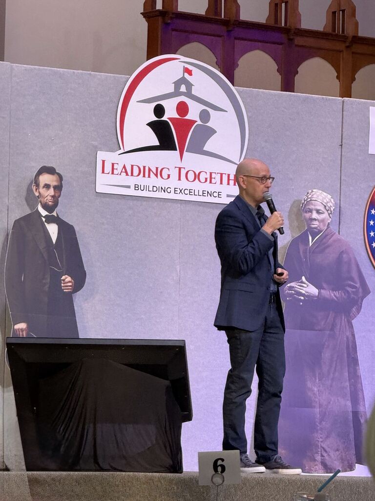 Guest speaker Brad Meltzer