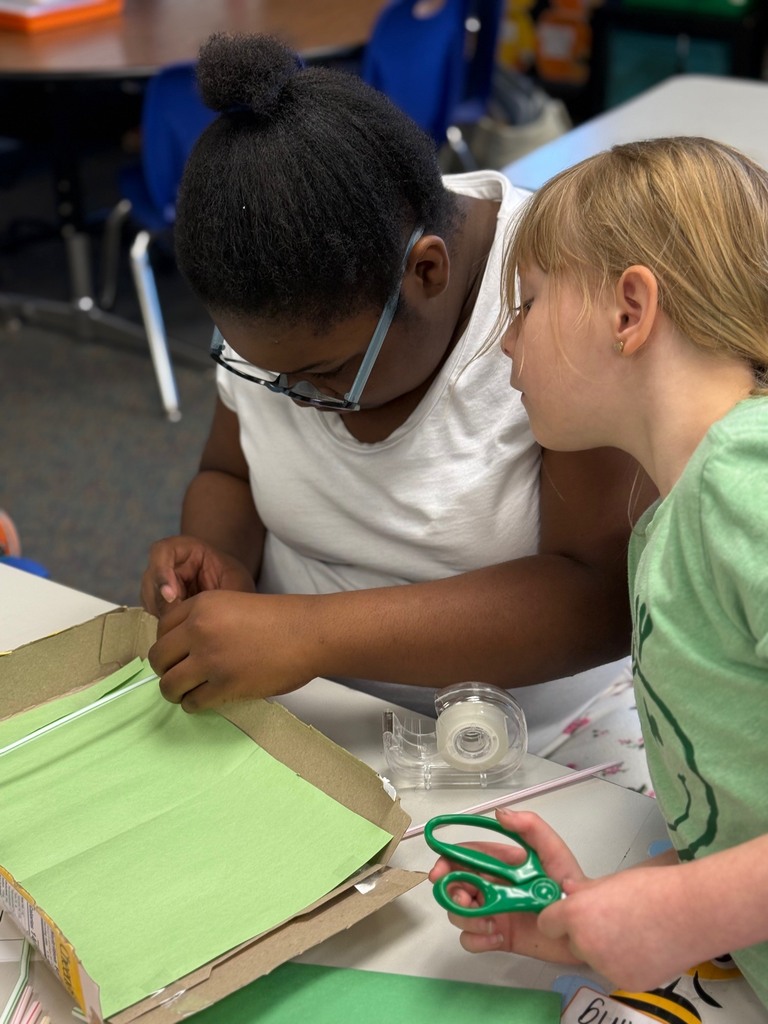 3rd grade students complete a STEM project while also highlighting Hispanic Heritage month