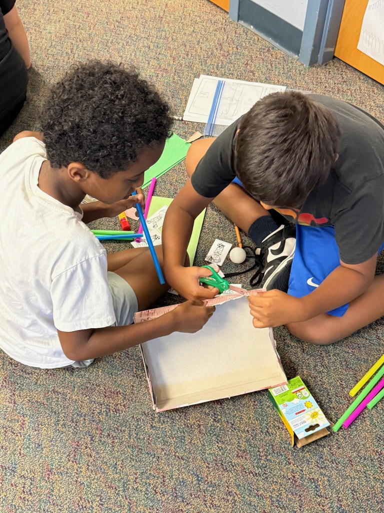 3rd grade students complete a STEM project while also highlighting Hispanic Heritage month