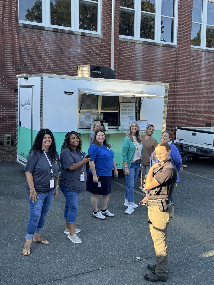 LATE POST: It's always a great day to be a Blue Jay, especially on the first Friday of the school year! Shoutout to Mr. Ohrin for providing our staff with a sweet treat from Harper Belles! #sylvanisourhappynest 💙💛 #heartsandmindstogether