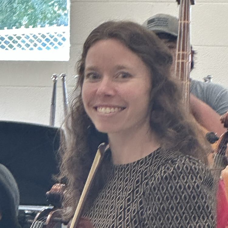 Mrs Biscocho, conducting another beautiful tune. 