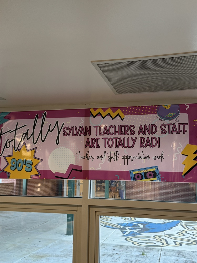 We are sending a big Blue Jay Shoutout to Pleasant Hill Christian Church for helping us kick off Teacher Appreciation week by sponsoring donuts and coffee! We appreciate your support! 💙💛