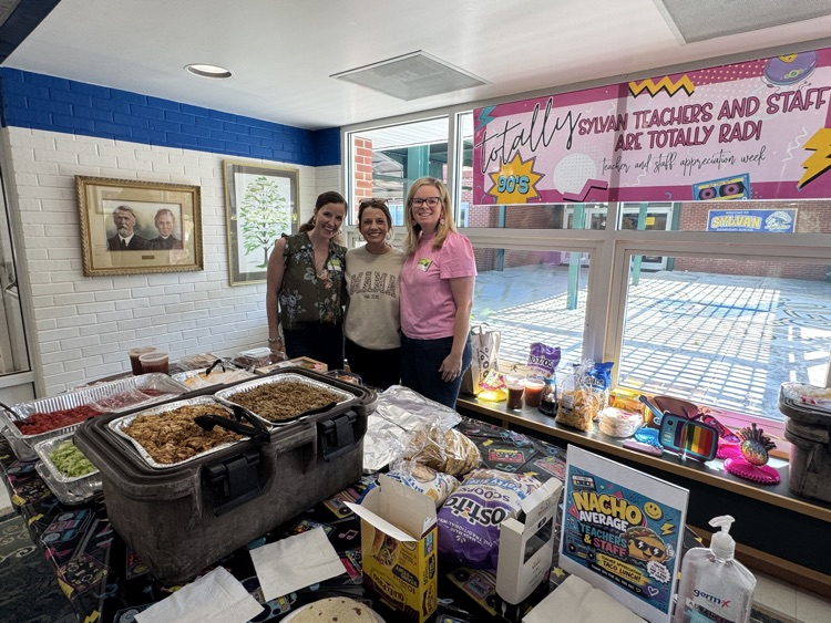 We are sending a big Blue Jay shoutout to our Sylvan PTA for providing our teachers and staff with a "Taco Tuesday" lunch for teacher appreciation week! 💙💛