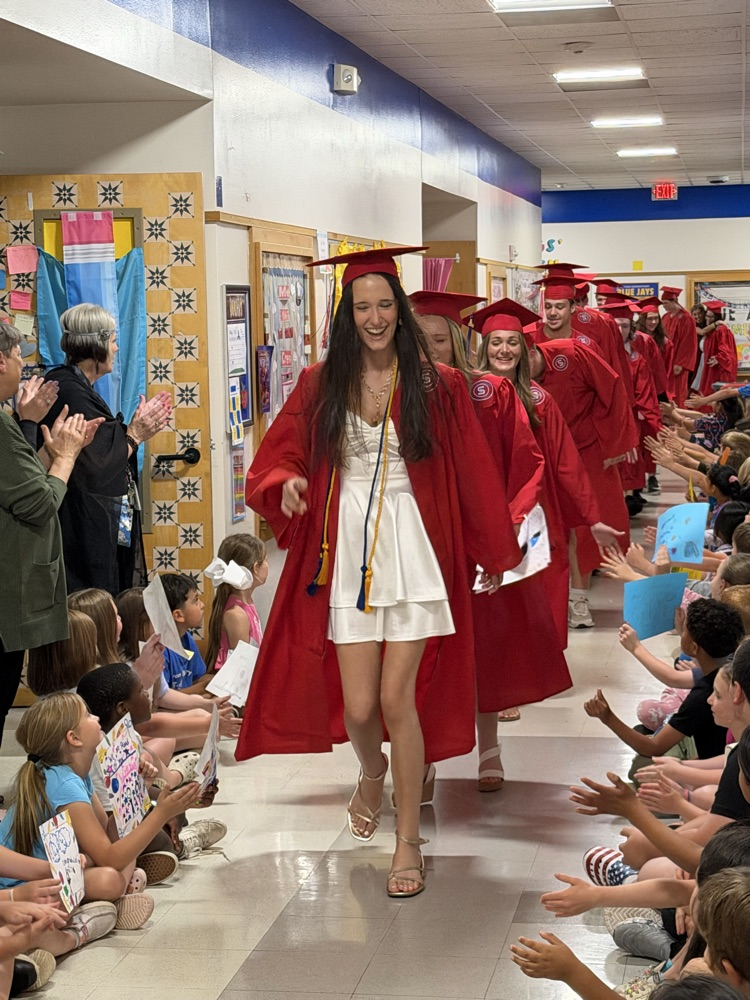 Today Seniors that attended Sylvan Elementary walked our halls one last time as we celebrated them as the Class of 2026! #onceabluejay #alwaysabluejay 💙💛