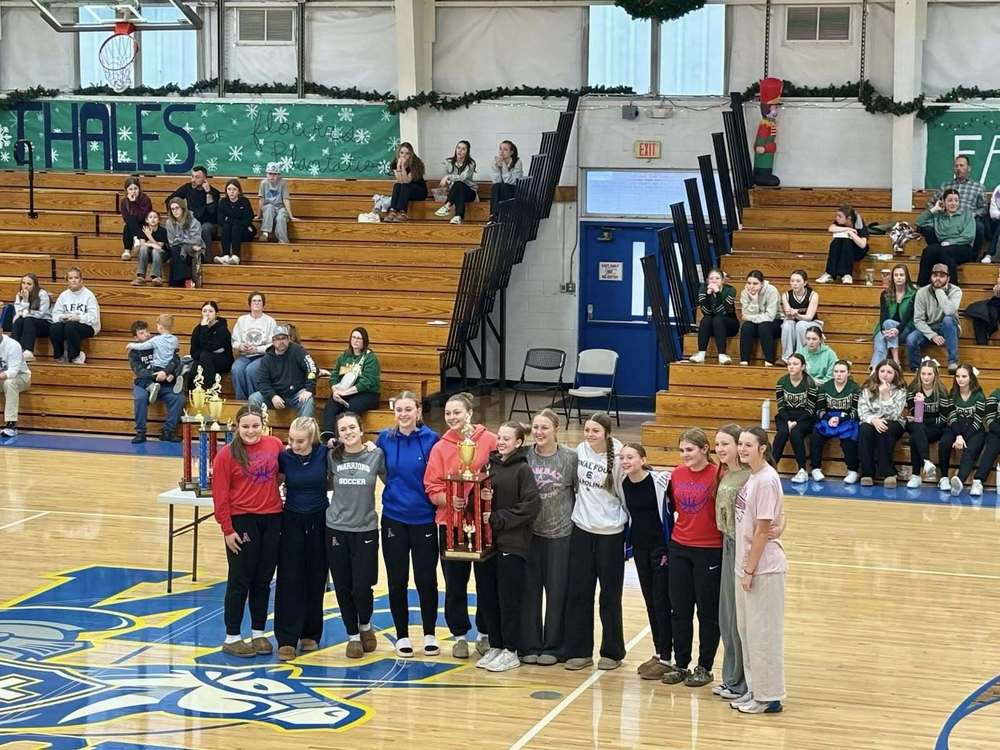 Lady Warriors bball team