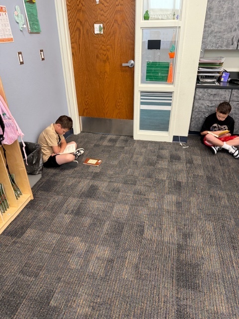 Two students reading