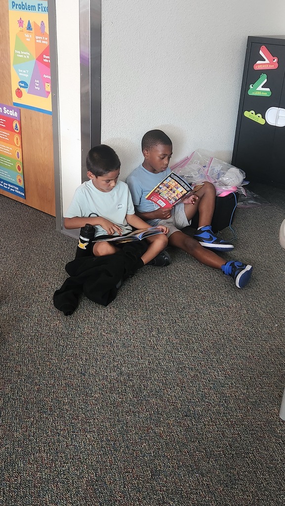 Elementary School children reading