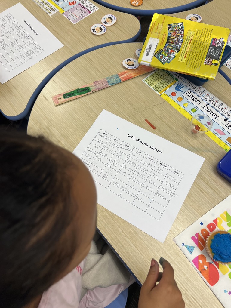 We classified matter today in Mrs. Mendoza’s class and celebrated Amari’s birthday! 