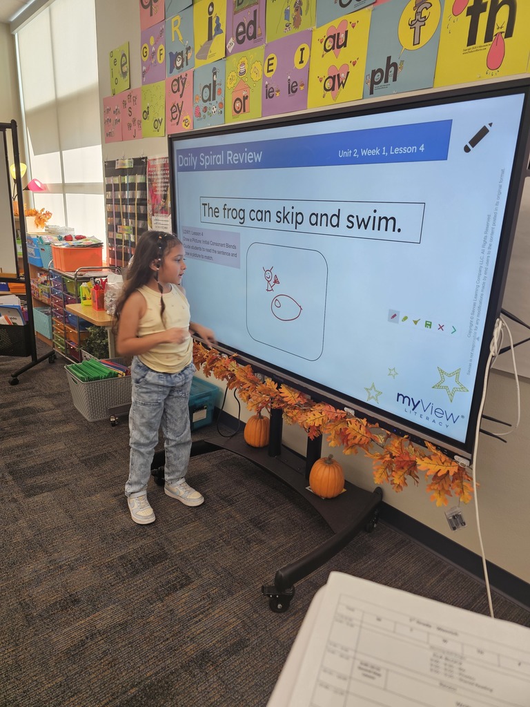 student with smart TV