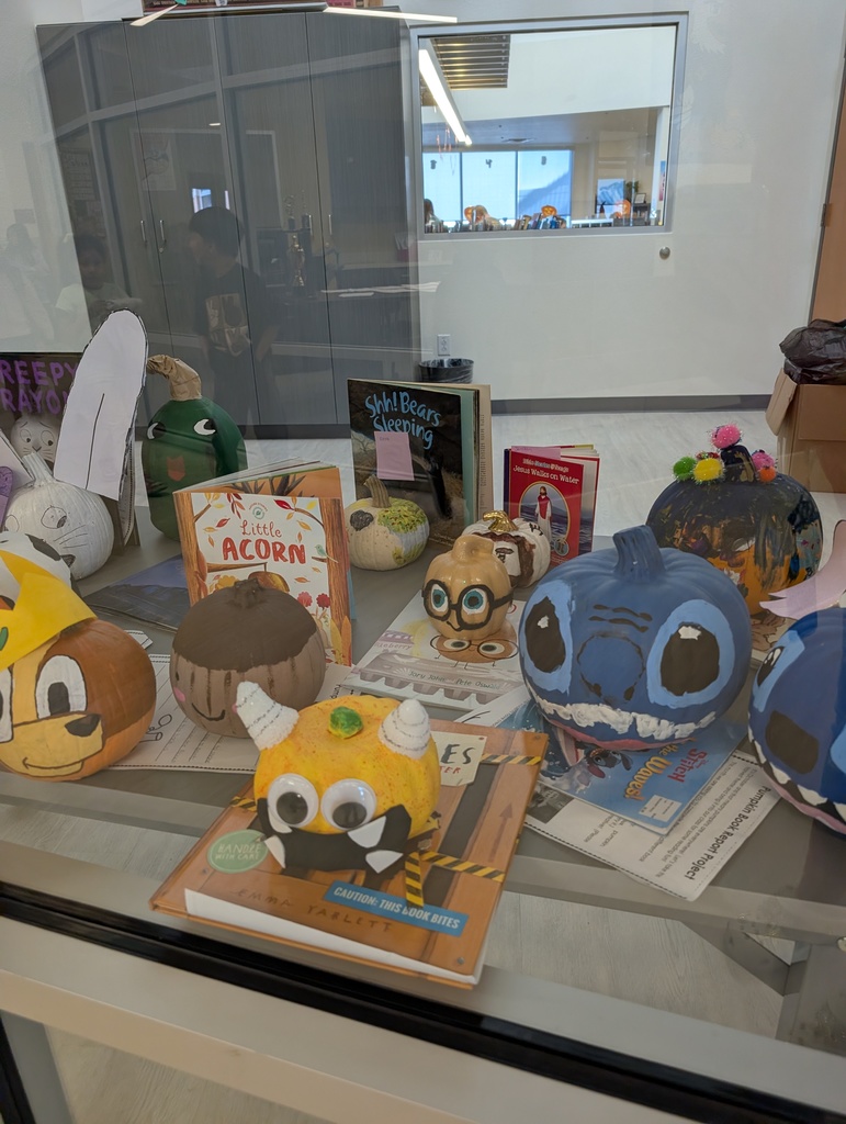 book themed pumpkins