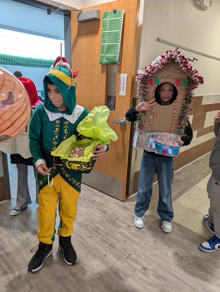 elf and gingerbread house floats