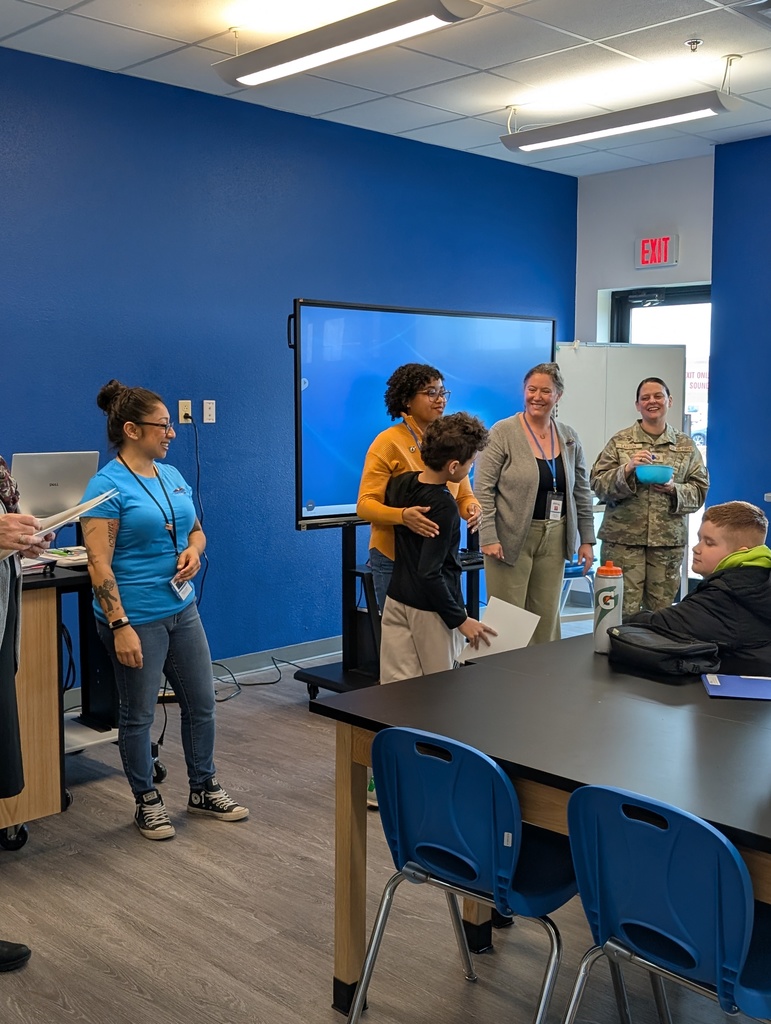 students recieving certificate of completion