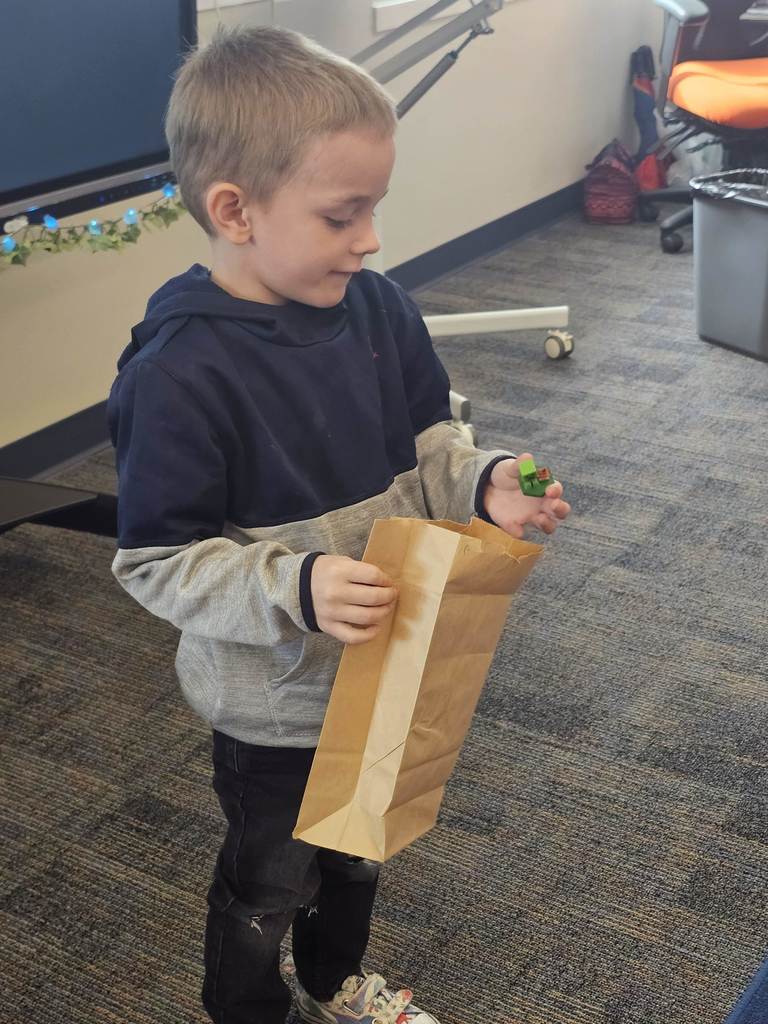 student sharing about me