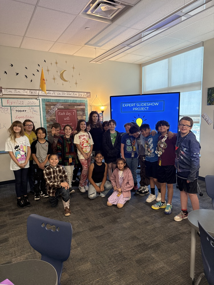 Mrs. Montalvo with class