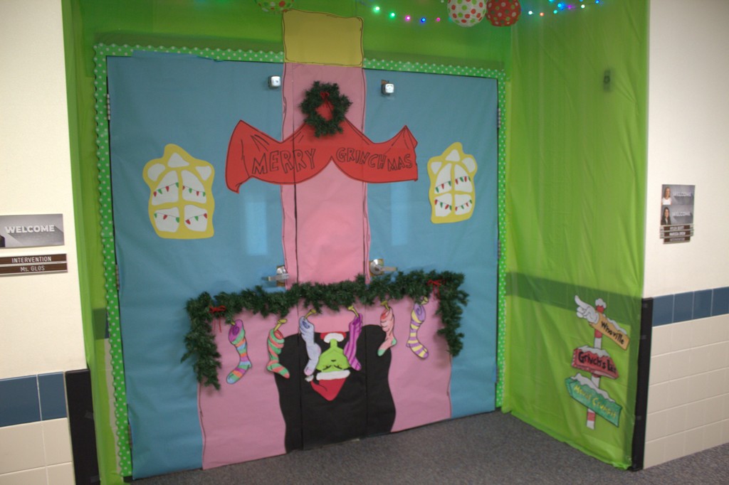 Grinchmas door decorations