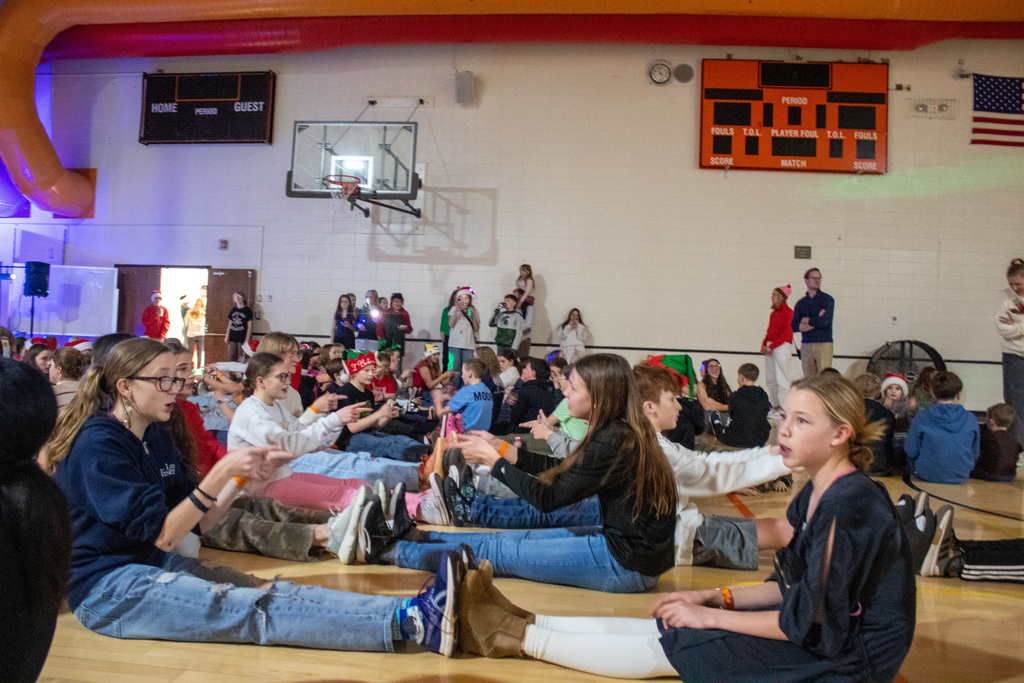 Middle School students dancing in the gym