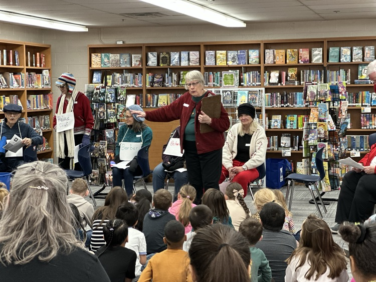 Reader’s Theater at Lakeview!