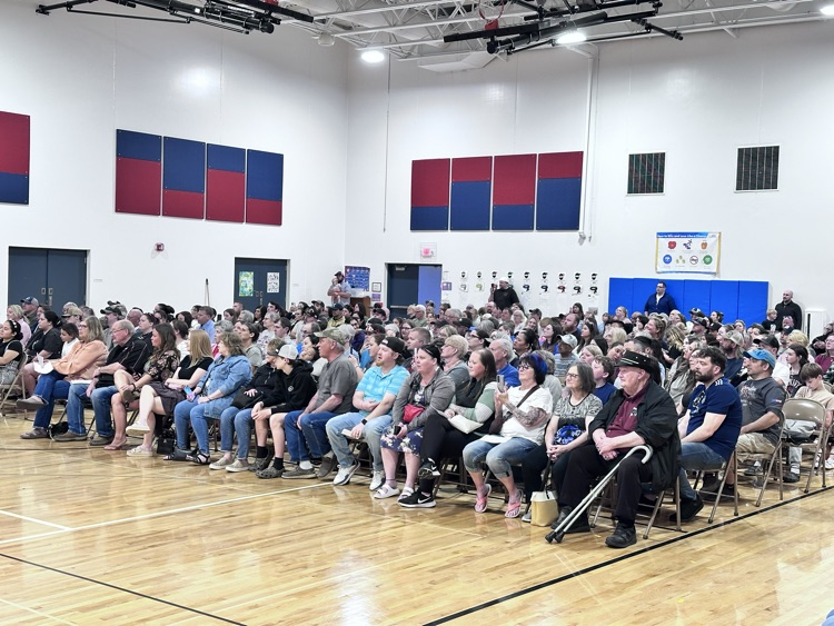Community performance at Halverson.