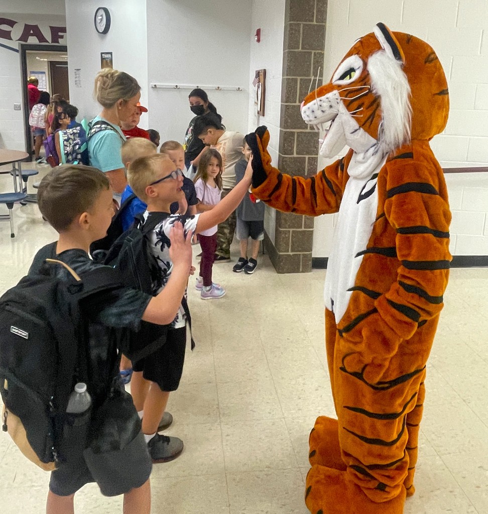 Tiger Mascot Welcomes Elementary Students