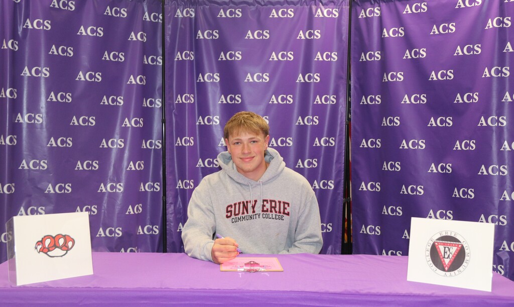 signing