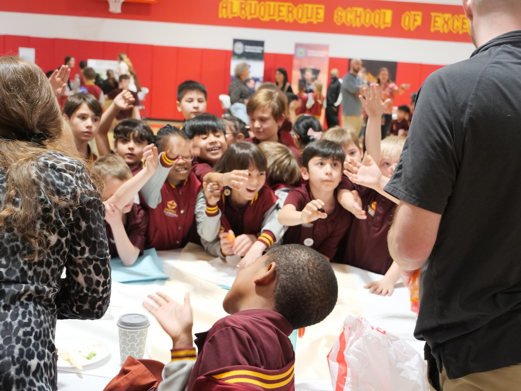 Students at dietician booth