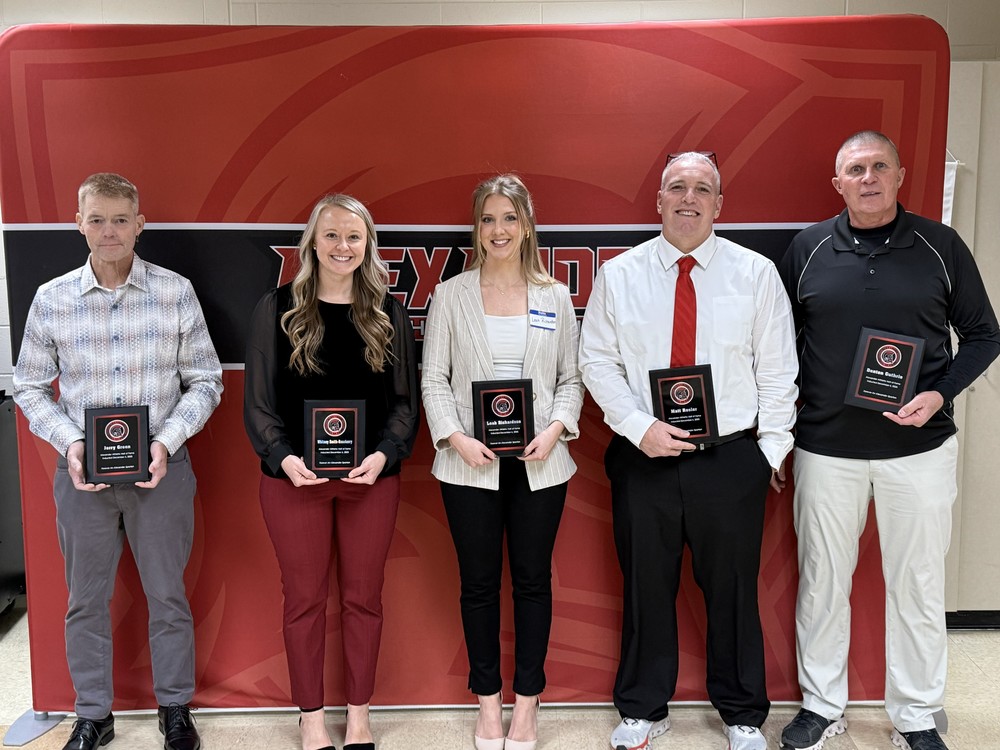 picture of the Alexander Athletics Hall of fame inductees for 2025 from left to right Jerry Green, Whitney (Smith) Roseberry, Leah Richardson, Matt Rosler, and Denton Guthrie