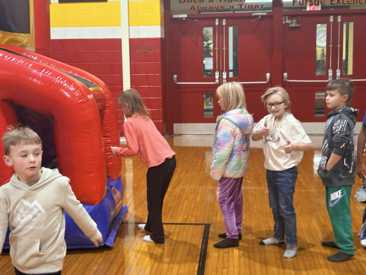 Thanksgiving contest