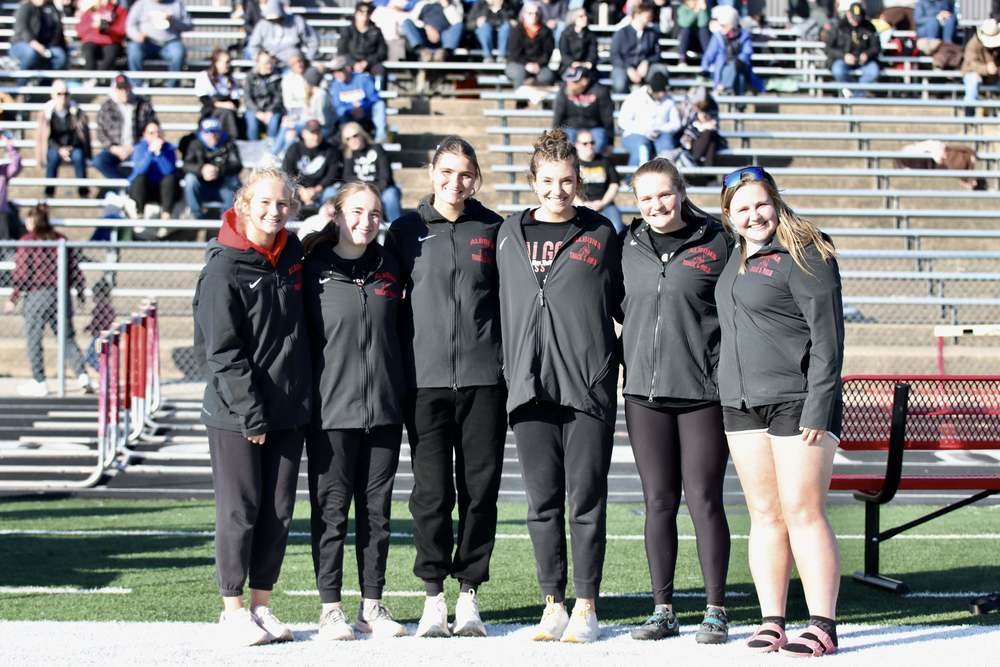 Girls' track seniors 2025