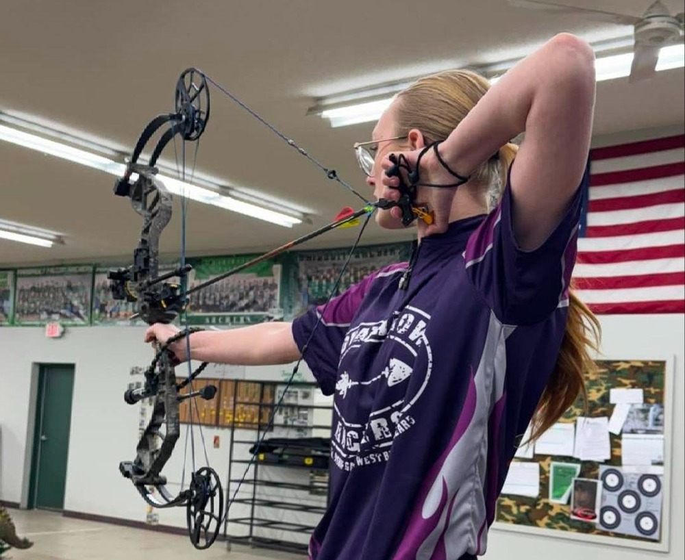 Deitra Broesder archery at Fairbault 2026