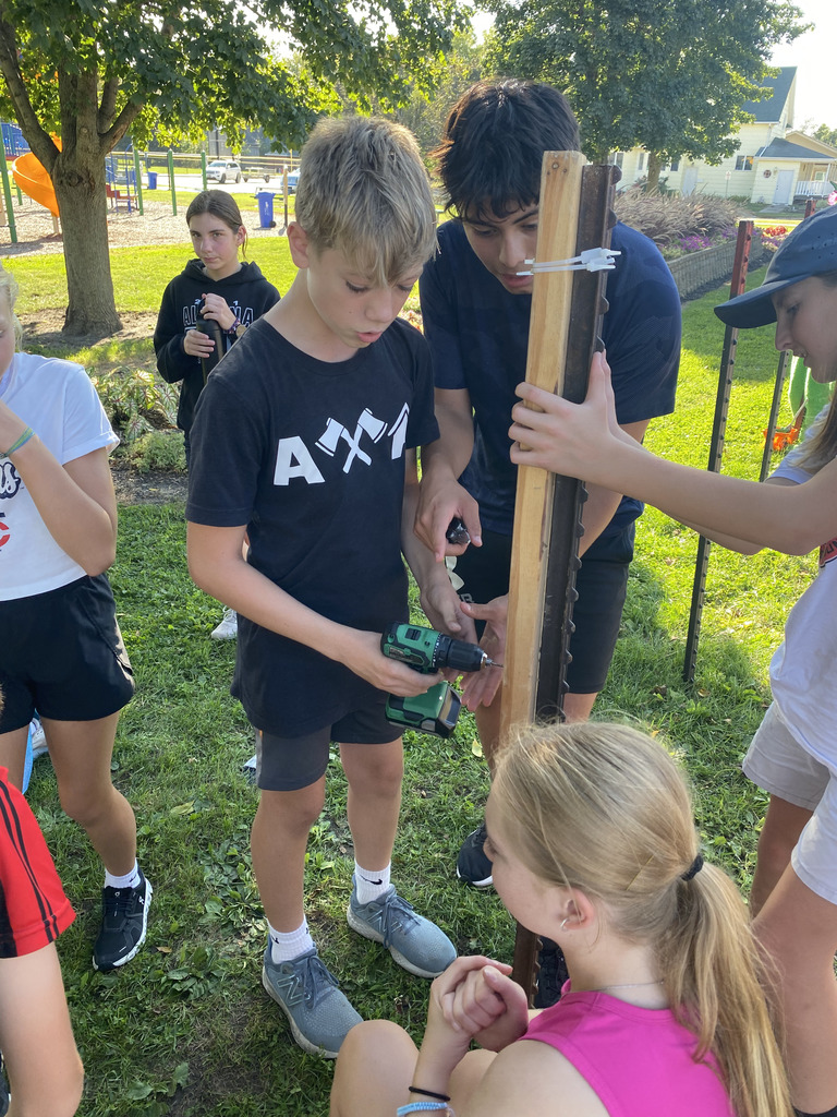 Scarecrow Decorating
