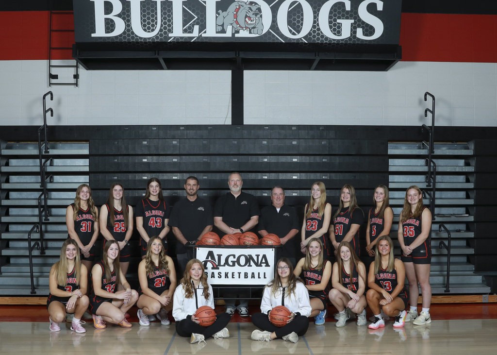 Varsity Girls Baskeball
