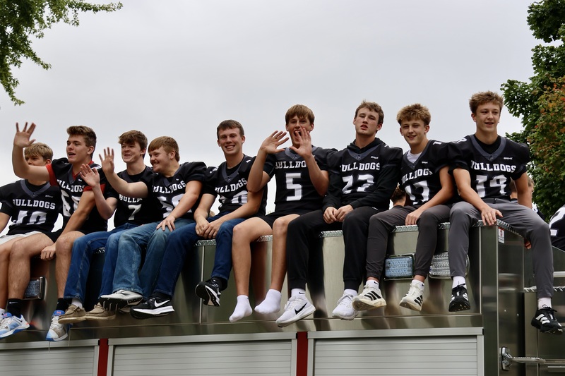 Homecoming parade football 2026