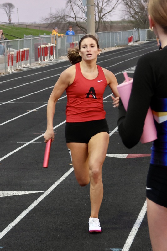 Macy Knapp track 2026
