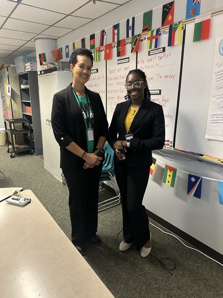 principal naomi
