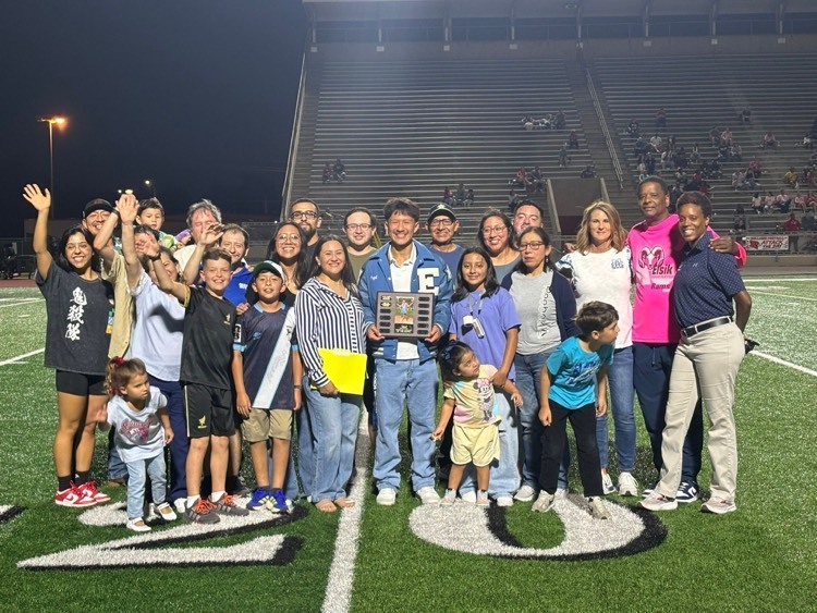 Elsik Ram Named Alief ISD Male Scholar Athlete