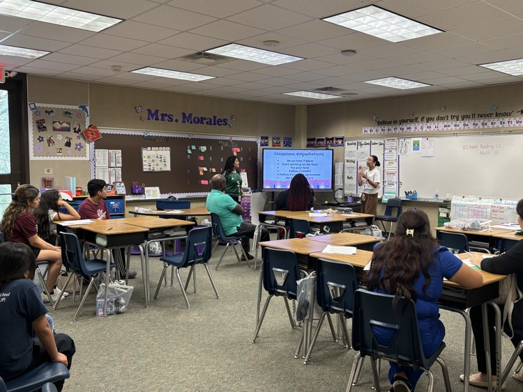 teachers presenting during open house 
