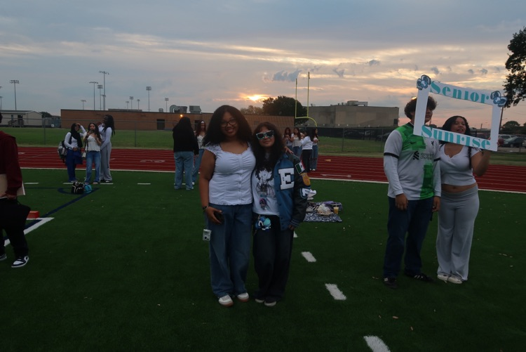 Senior Sunrise was a hit! Seniors we hope you had a great time creating memories with your friends and classmates! #Cohort2026 #RamNation 