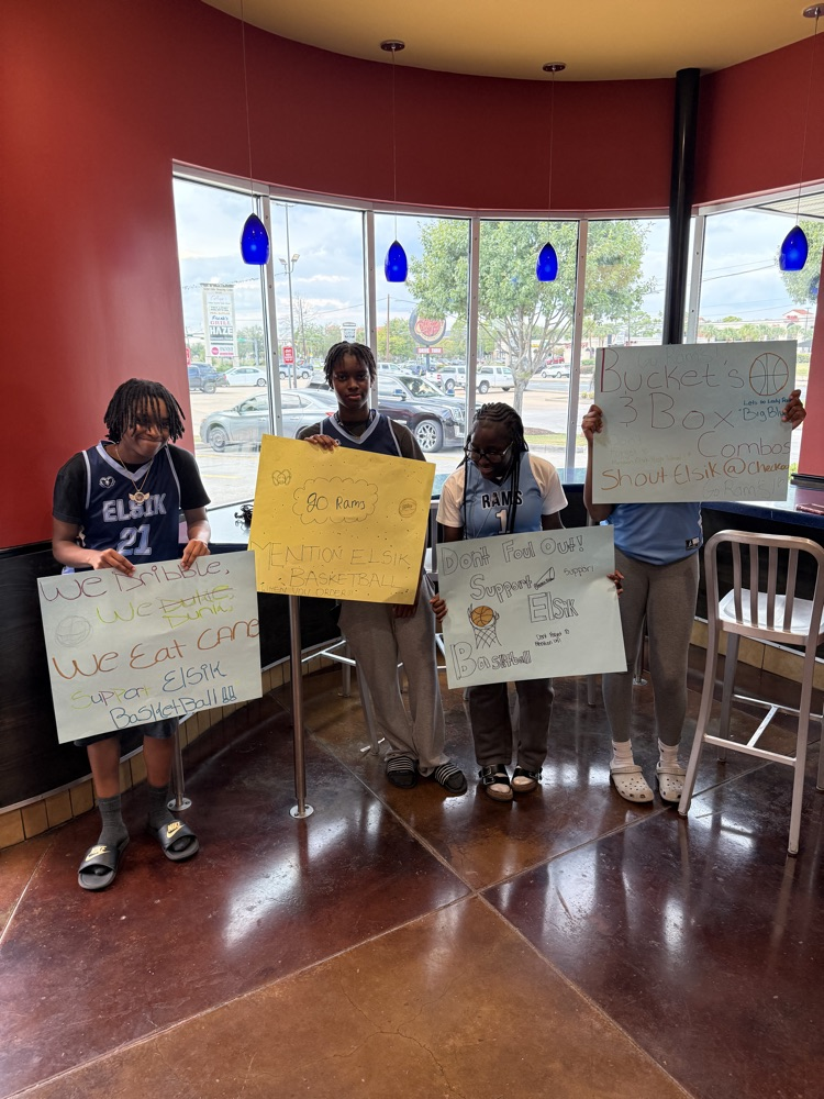 Our Lady Rams were all smiles and poster ready at Caneβs Night! Thank you to everyone who came out to support our team! πͺ #ElsikPride #LadyRams #CaneSpiritNight