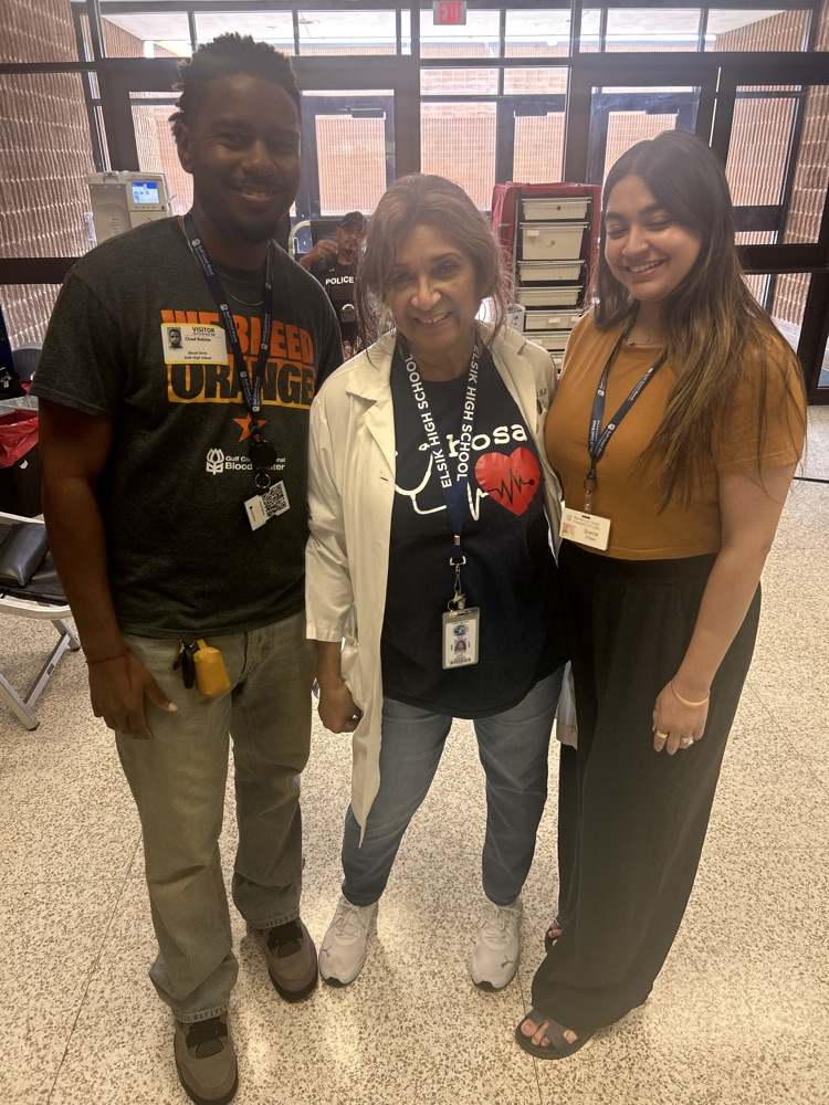Big thanks to Ms. Henderson and our HOSA officers for organizing an amazing October Blood Drive! π Your hard work and leadership helped make a real difference in saving lives.