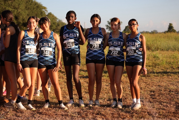 Our student photographers captured some amazing moments at the 20-6A Cross Country Meet! Take a look at their great work highlighting our runnersβ effort and team spirit. #ElsikPride #GoRams #XC