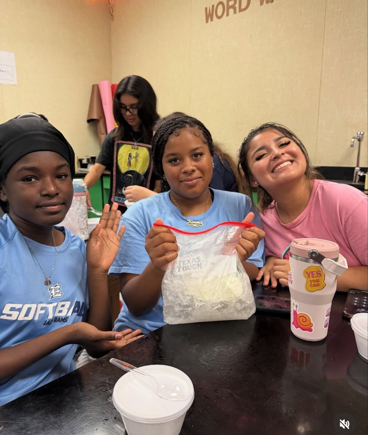 Look at our WiSTEM members making molecular gastronomy in a Ziploc bag! Thanks to everyone who came to our fun (cool and tasty) ice-cream-making meeting! Keep an eye out for our next meeting