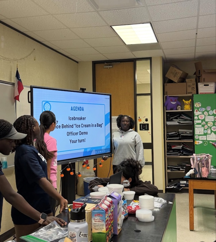 Look at our WiSTEM members making molecular gastronomy in a Ziploc bag! Thanks to everyone who came to our fun (cool and tasty) ice-cream-making meeting! Keep an eye out for our next meeting