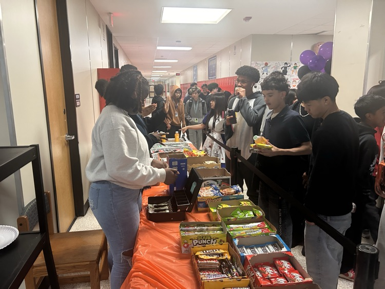 Our students had a spooktacular time celebrating Food Frenzy on Halloween! From tasty treats to festive costumes, the day was filled with fun, laughter, and Ram spirit.