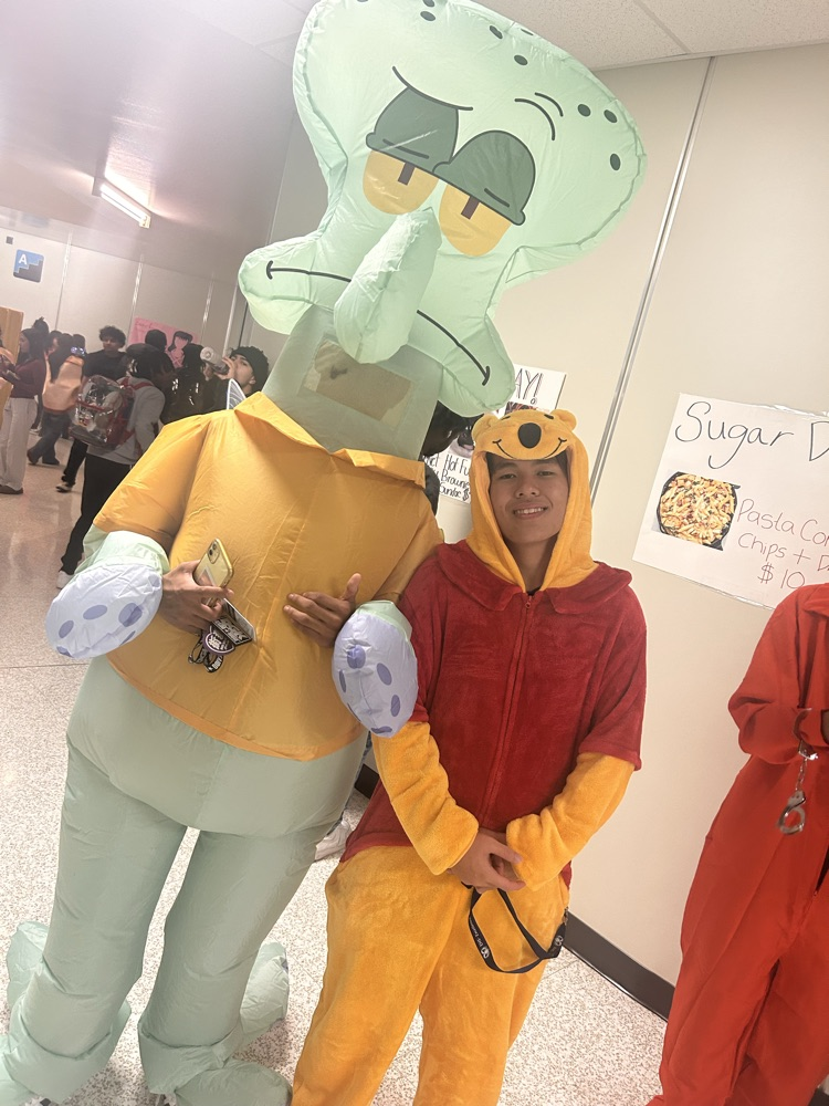 Halloween was a hit at Elsik! Our students had a blast dressing up and showing their Ram pride in the most creative ways. 💙🤍 #RamPride #HalloweenCelebration #ElsikSpirit