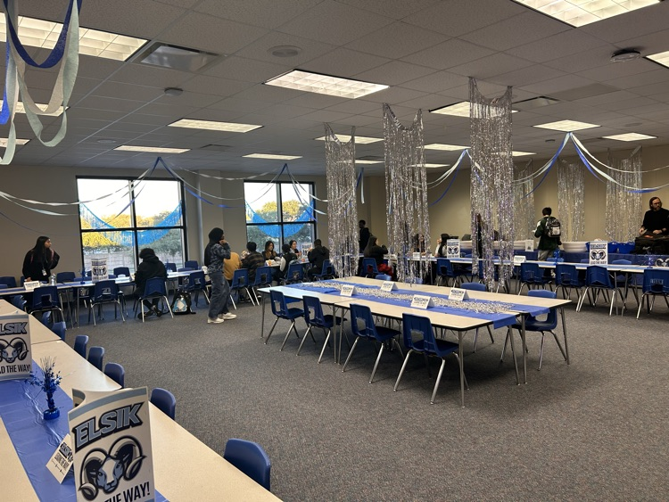 We’re proud to celebrate our Honor Roll students with a special Chick-fil-A breakfast. Your hard work and dedication deserve to be recognized — keep striving for greatness, Rams. #ElsikPride #HonorRoll #RamExcellence 