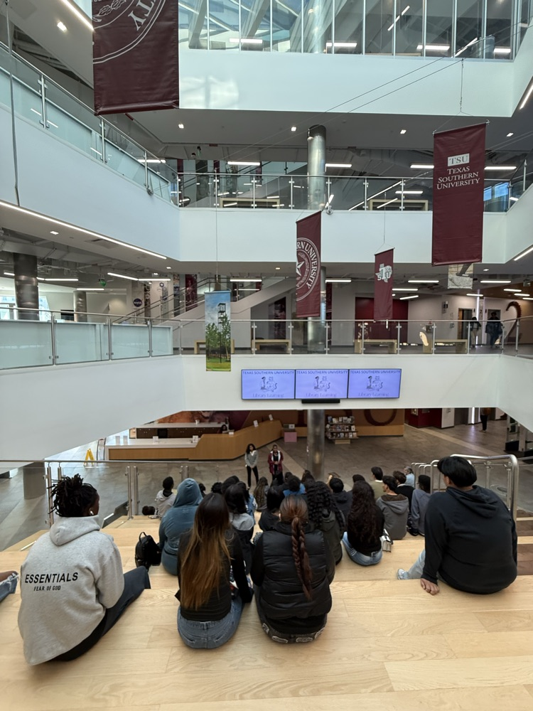 Future college scholars in the making! Elsik High School students enjoyed touring Texas Southern University, connecting with campus leaders, and seeing firsthand what college life has to offer. #ElsikExcellence #LeadingTheWay