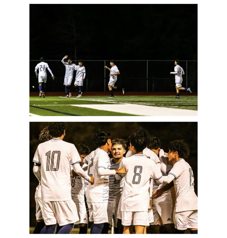 The Alief Elsik Rams dominated the pitch with a commanding 4-0 shutout over the Alief Hastings Bears!  View this awesome work from one of our Alief ISD students!   Photo credit: @abelitO.photography