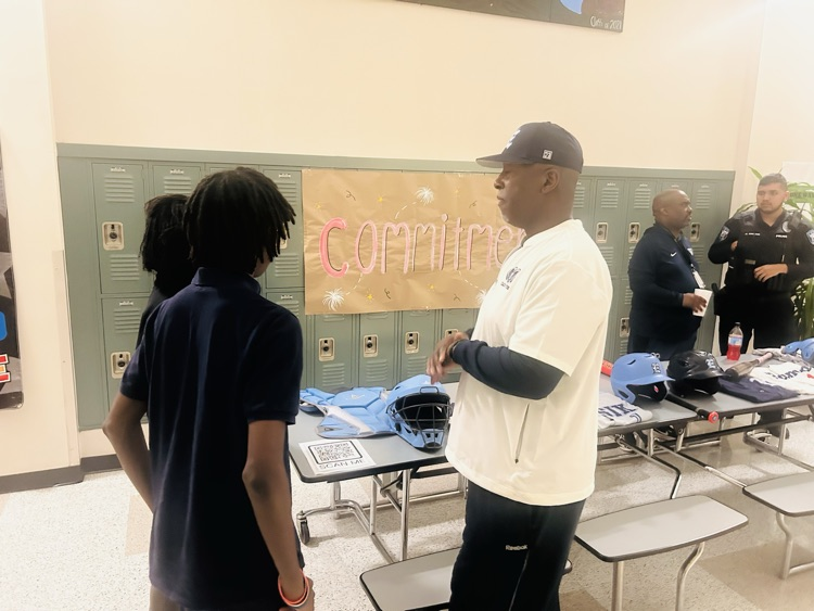 What a great night at ENGC! 8th Grade Transition Night brought out enthusiastic students and parents ready to learn about the opportunities awaiting them at Elsik High School. The future Rams are ready! #LeadtheWAY