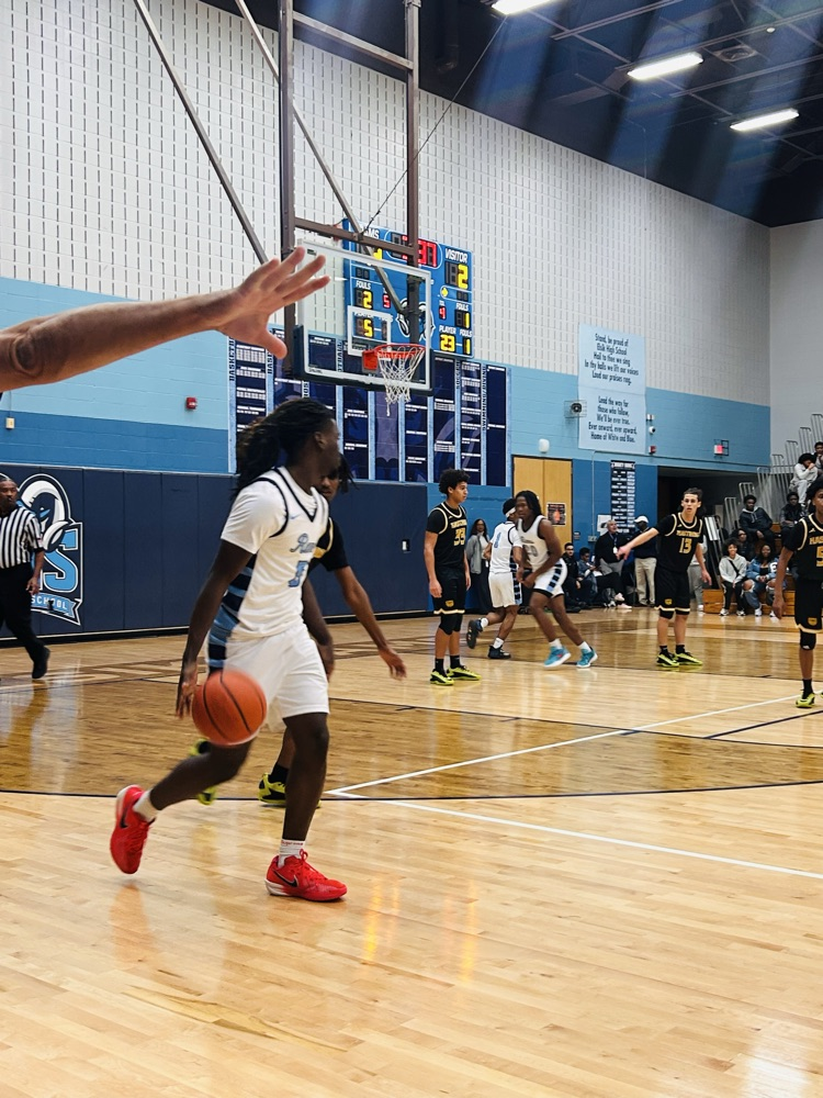 Elsik Varsity Basketball lit the court on fire, great team work! #RamNation