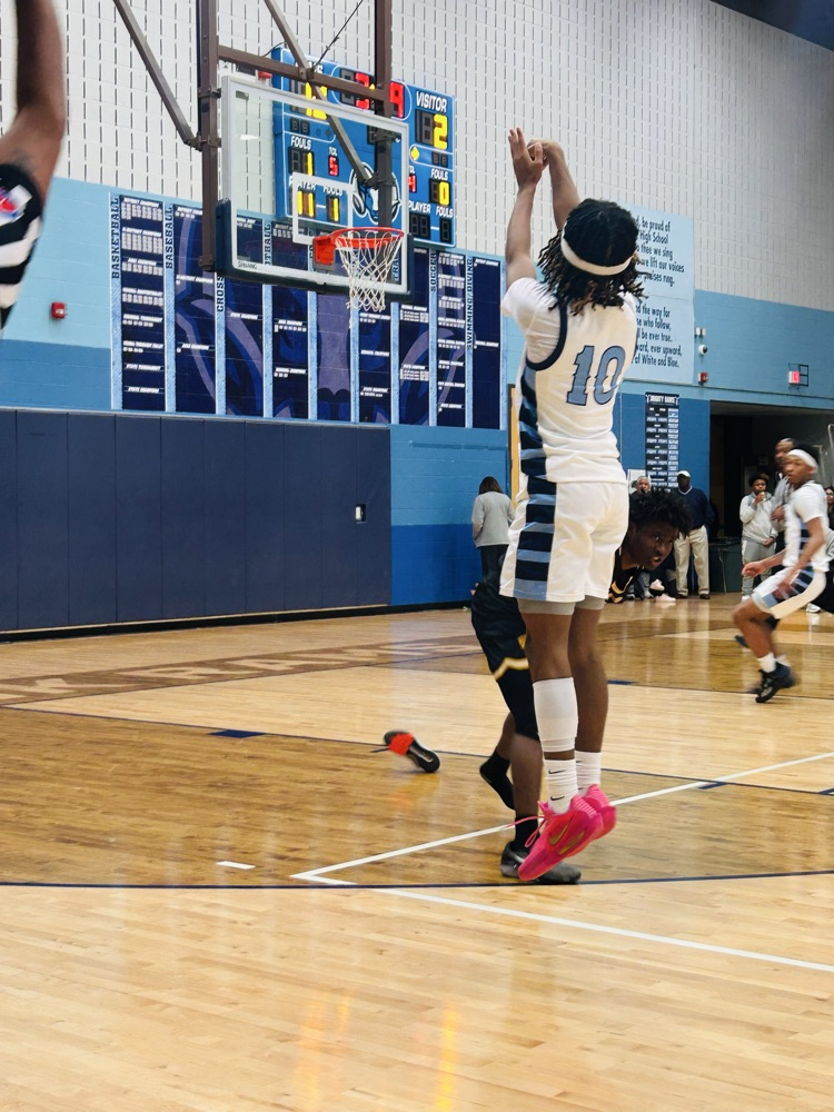 Elsik Varsity Basketball lit the court on fire, great team work! #RamNation